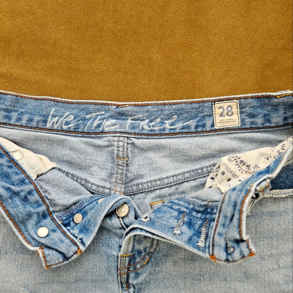 We The Free | Mid Rise Denim Cutoff Jean Shorts, Blue Denim, Size 28 - Picture 3 of 3